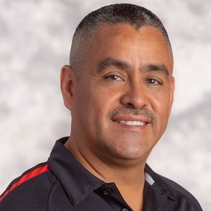 Meet your Posher, Leonicio